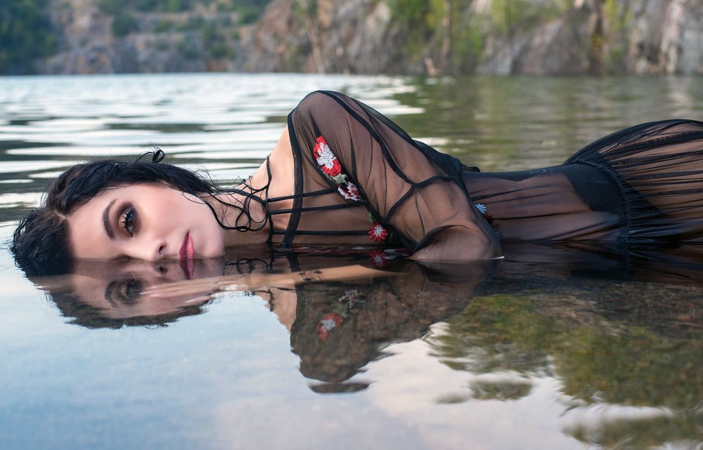 Две половины идеала