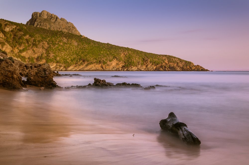 Photograph by Issam Bouanak