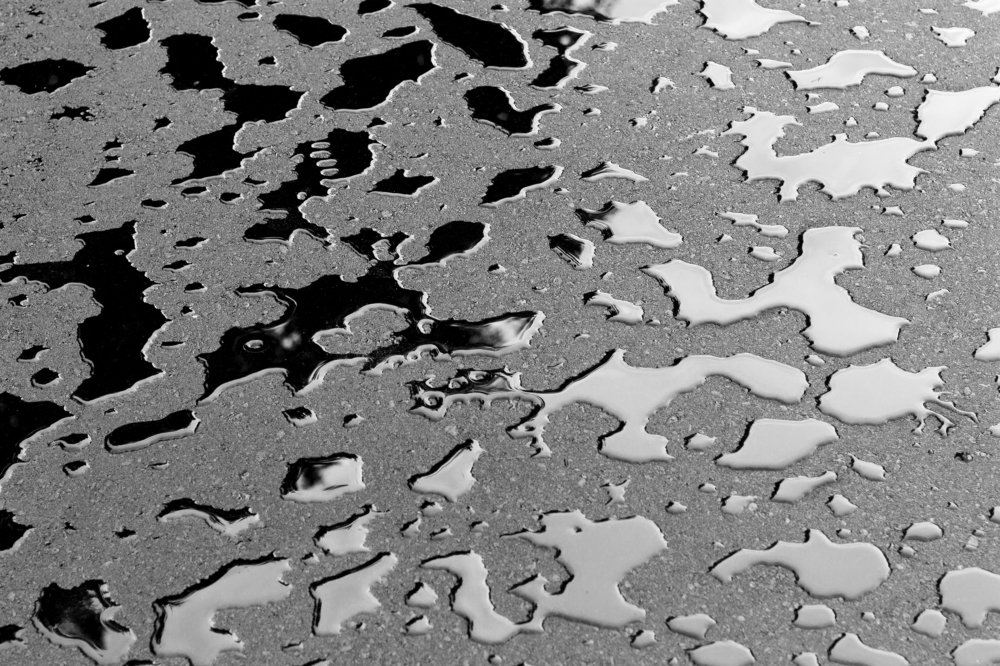 асфальт после дождя