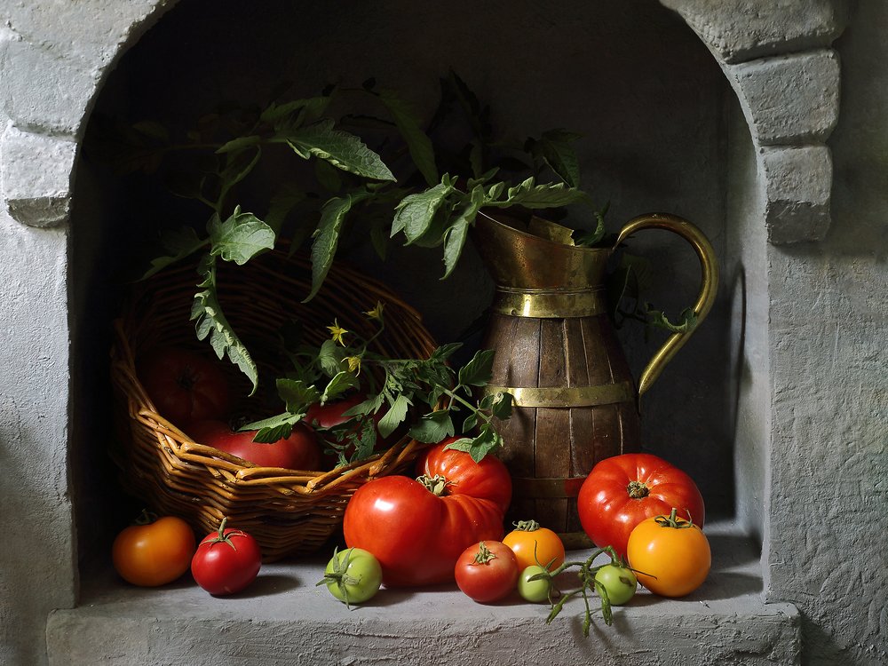 Свежие помидоры