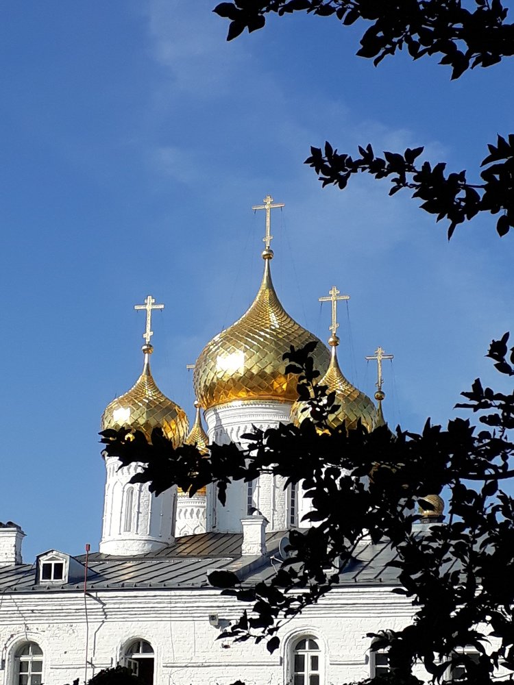 Золотые купола.