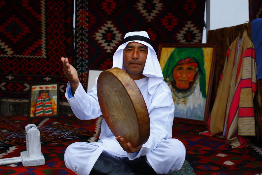 Uzbek national instrument \'\' circle \'\'