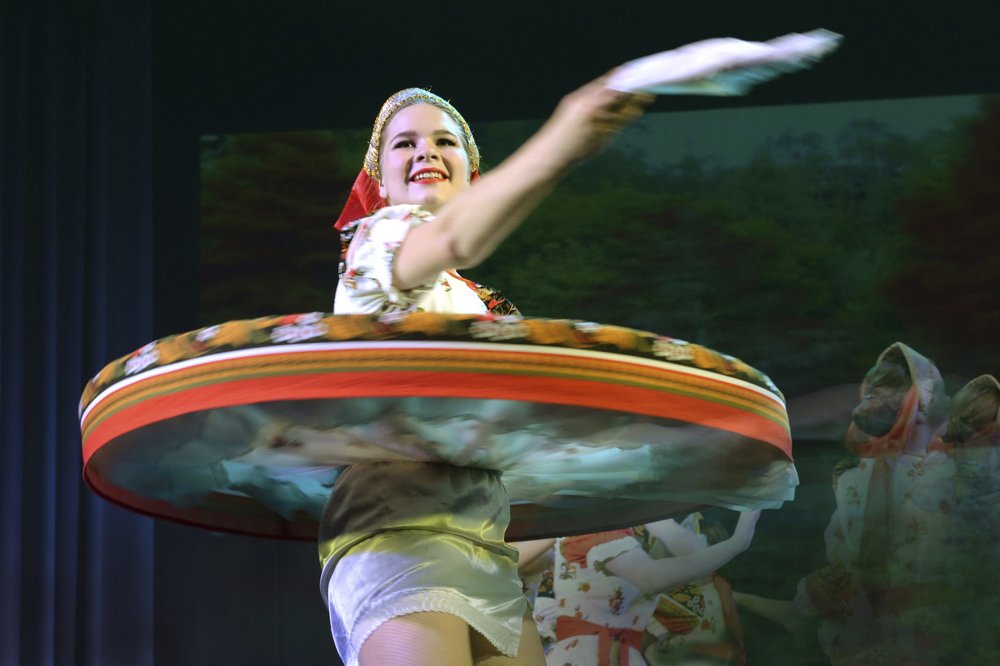 в вихре танца