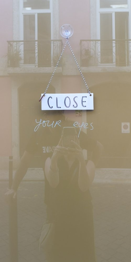 Close your eyes, open mind.