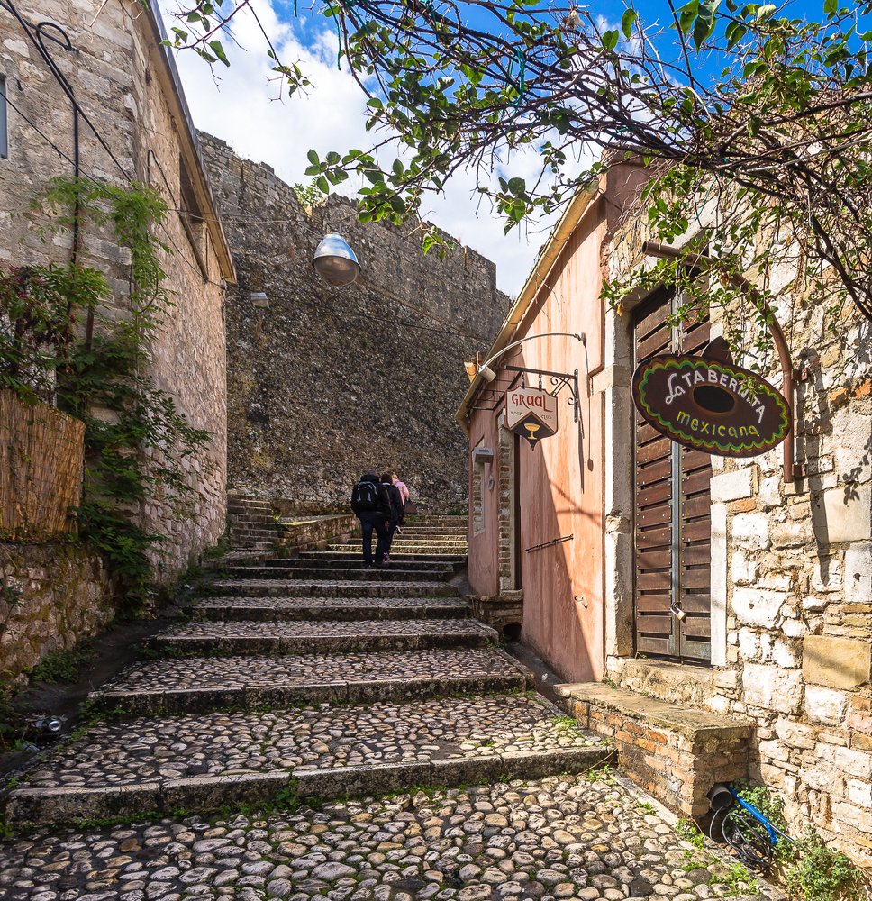 Фотография автора Сергей Середовой