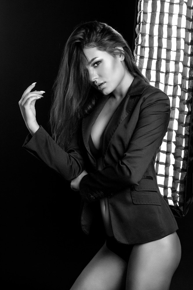 Коварный взгляд.