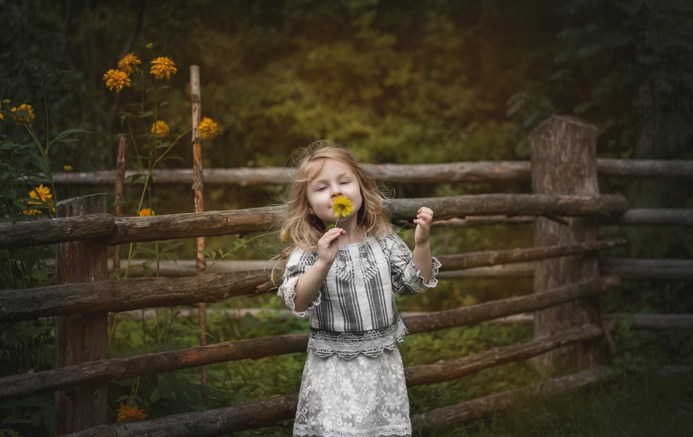 Photograph by Olga Shulzhitskaya