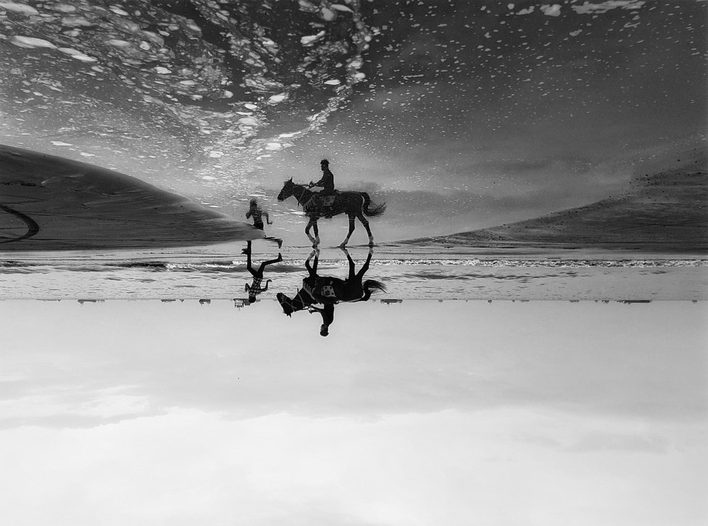 Photograph by  Mobin Mayeli