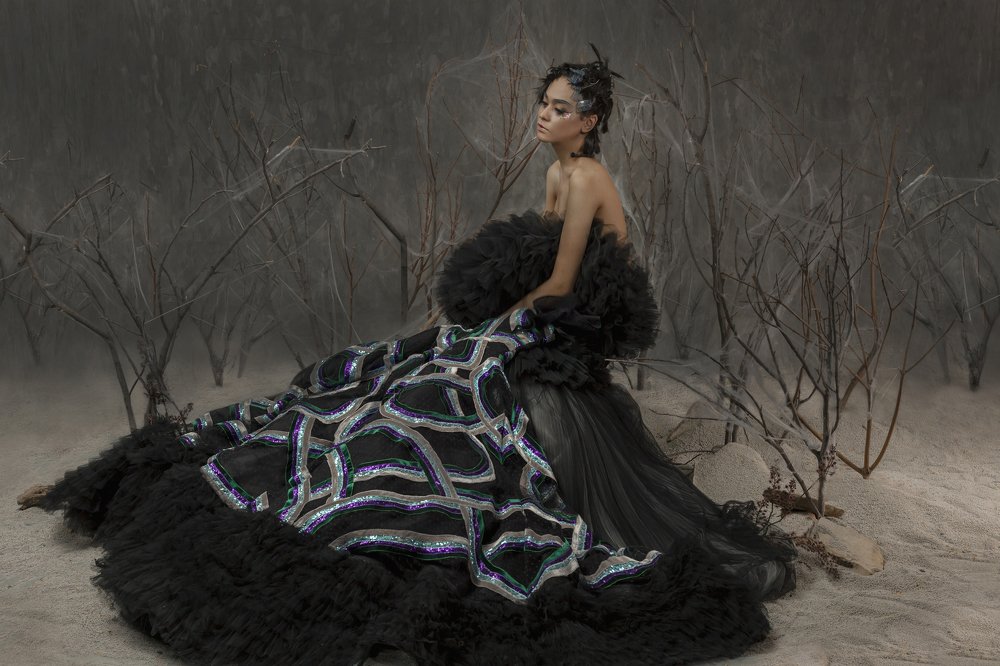 Photograph by  Rapha Lisa