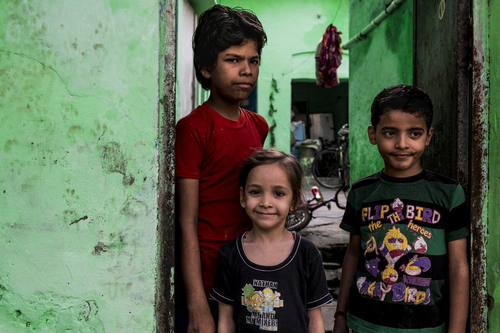 Children smile in Rajasthan