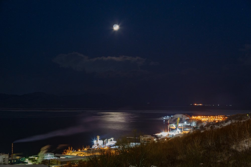 Ночь над Авачинской губой