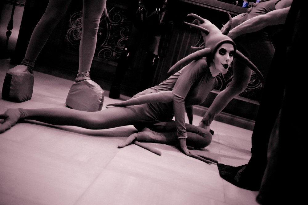 Ночь пожирателей рекламы. Персонажи