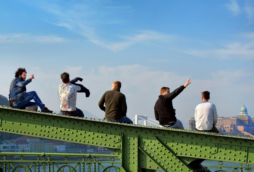 Пятеро отважных!..