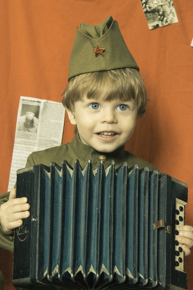 В память о дедах.