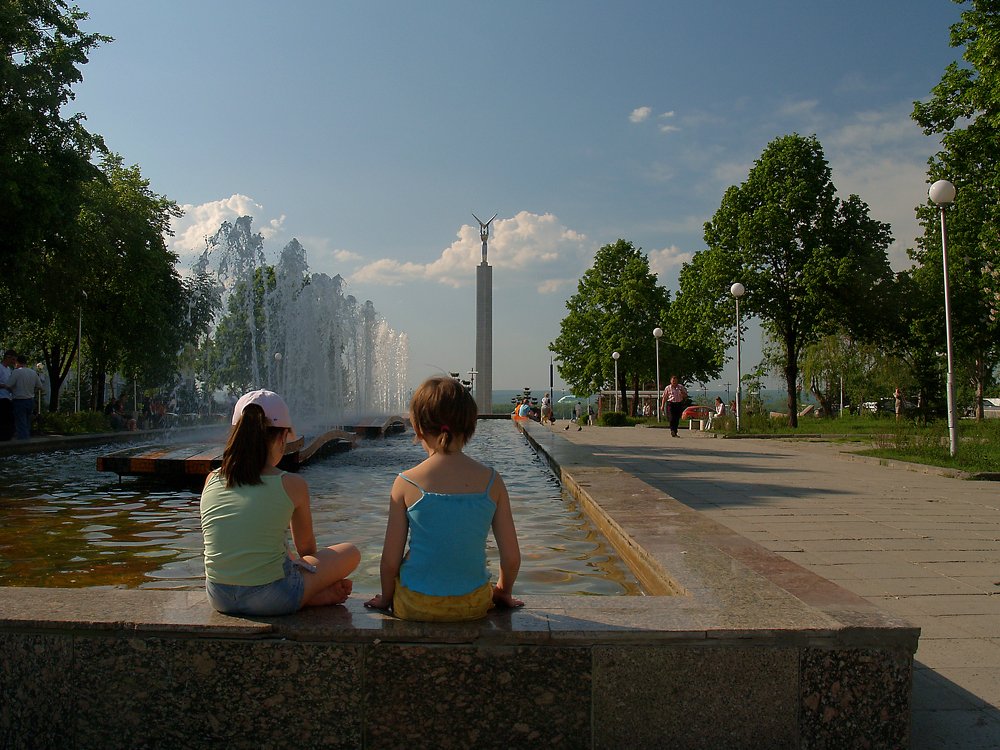 Когда- то мы будем большими.