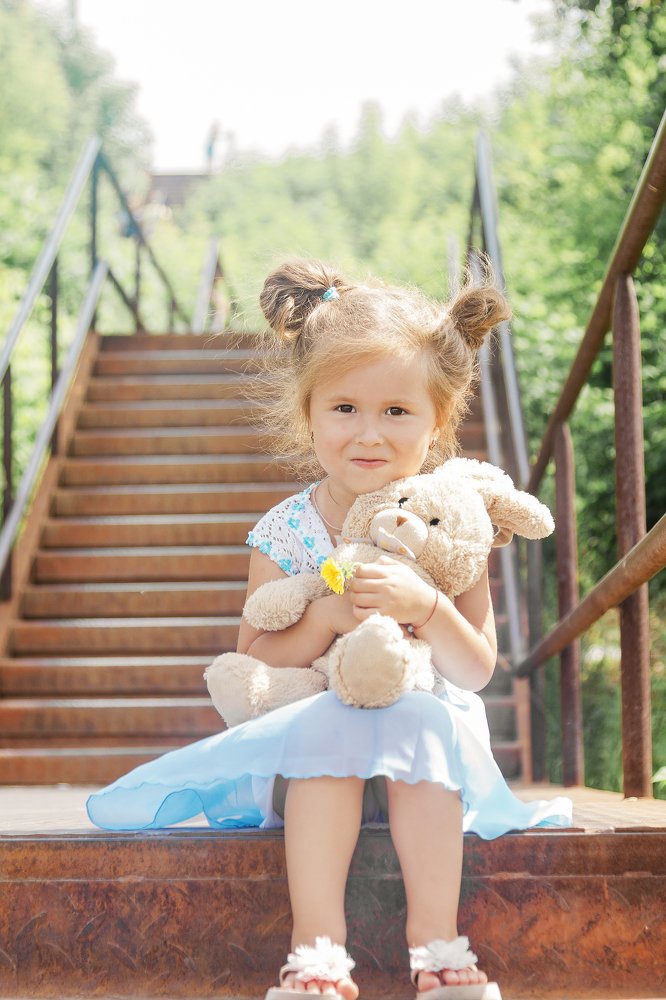 С любимым другом.