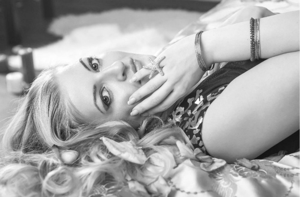 Фотография автора Павел Попов