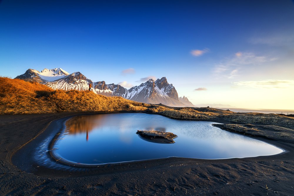 Photograph by Jorge Santo