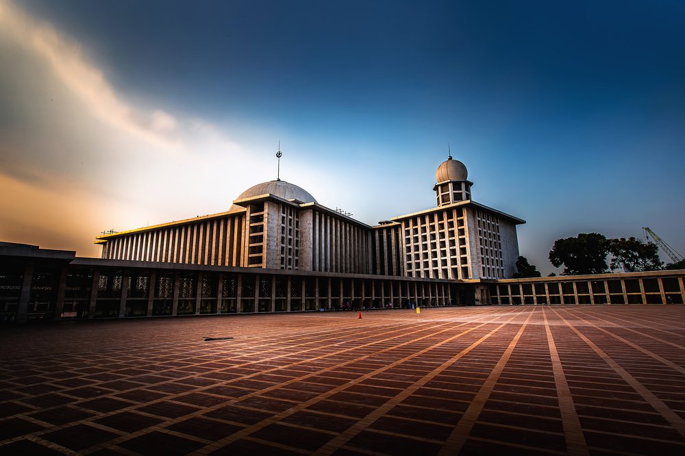 Photograph by Prayuda Dewantara