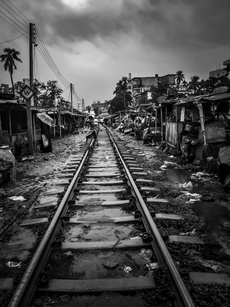 Harry! Train Coming...