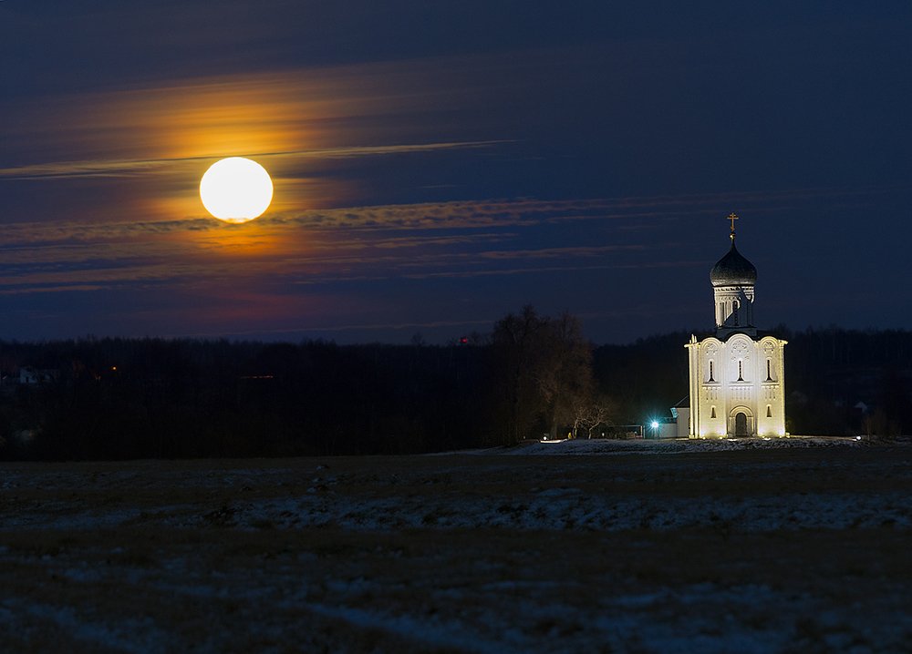 ПОЛНОЛУНИЕ