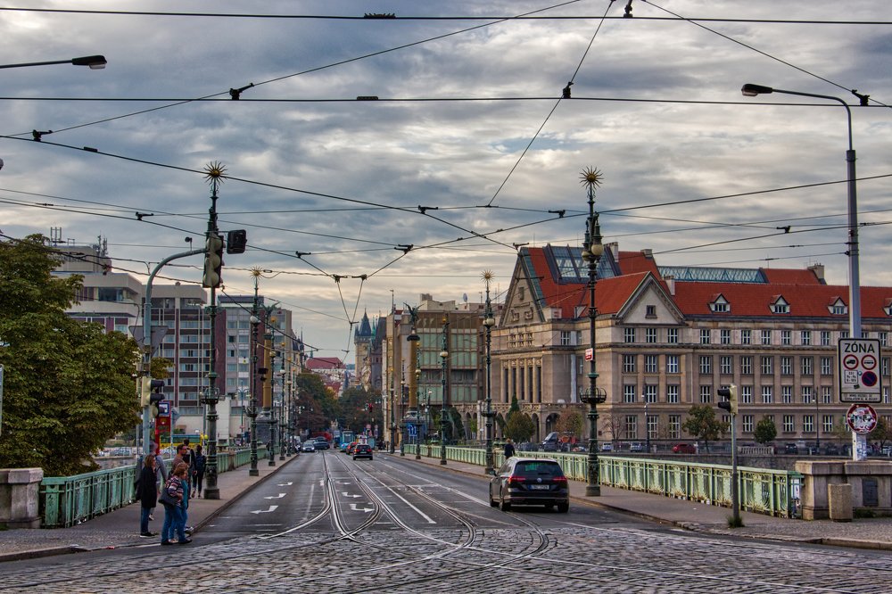 Перекрёсток.