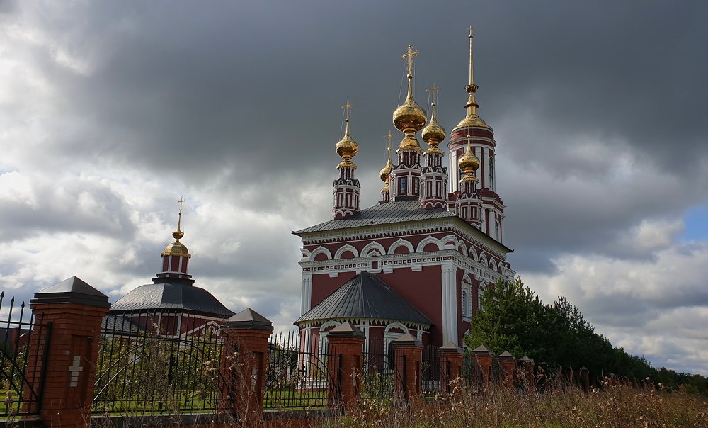 Храм Михаила Архангела