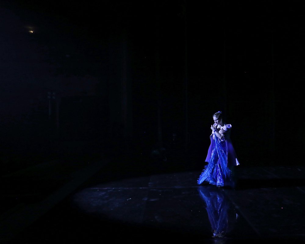 Photograph by Anastasia Tkachenko