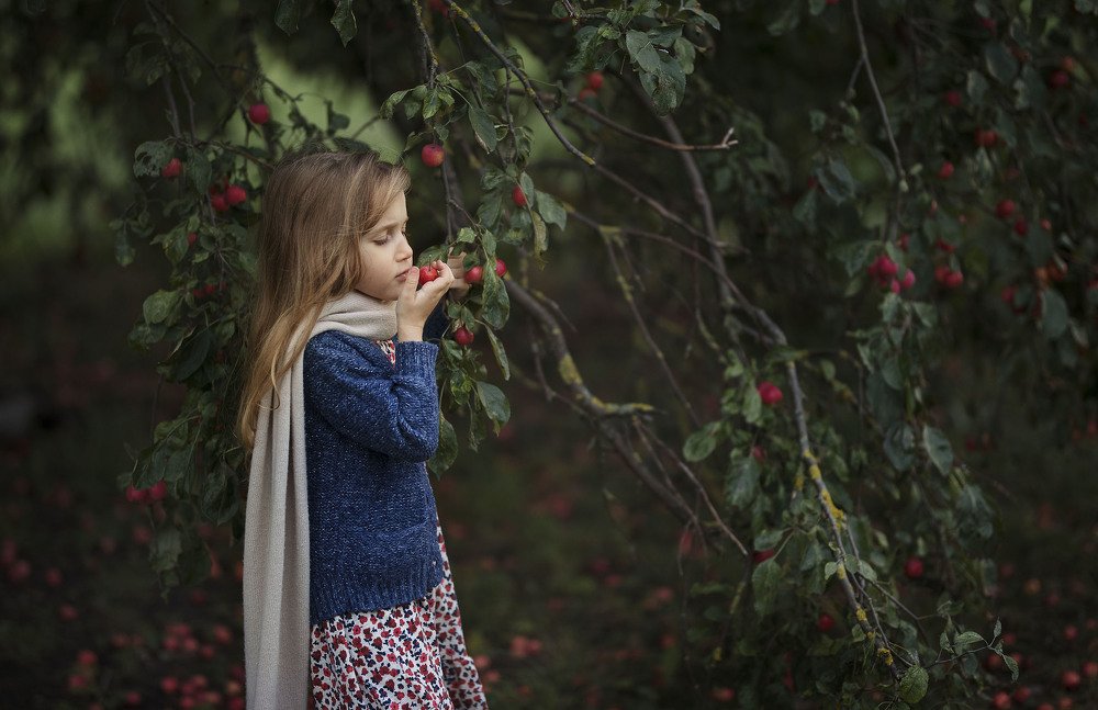 Photograph by Kira Krasnaja