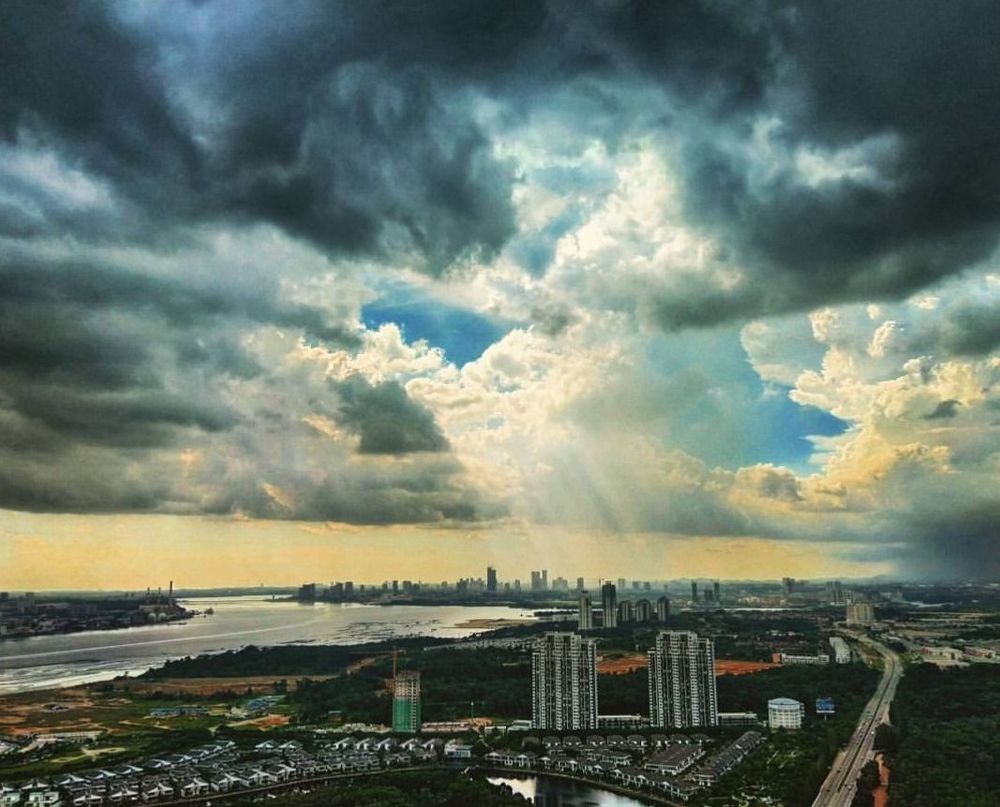 Фотография автора Nik Usamah Nik Zainuldin