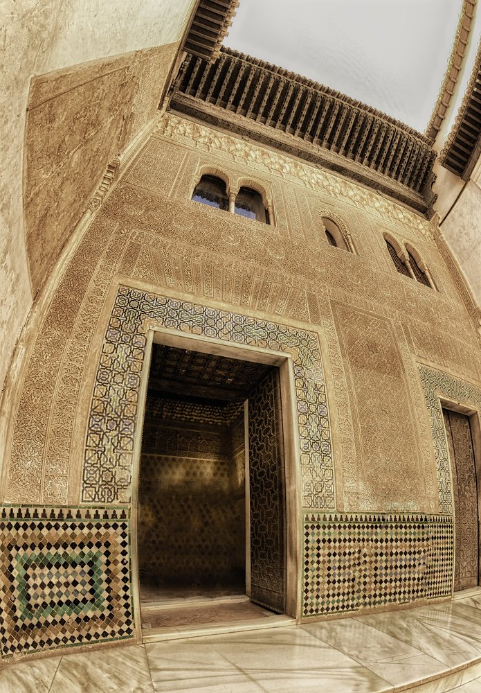 Photograph by Aram Rustayi