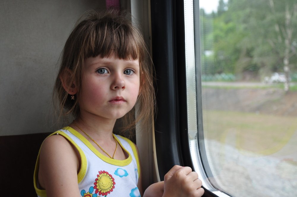 Девочка в злектричке