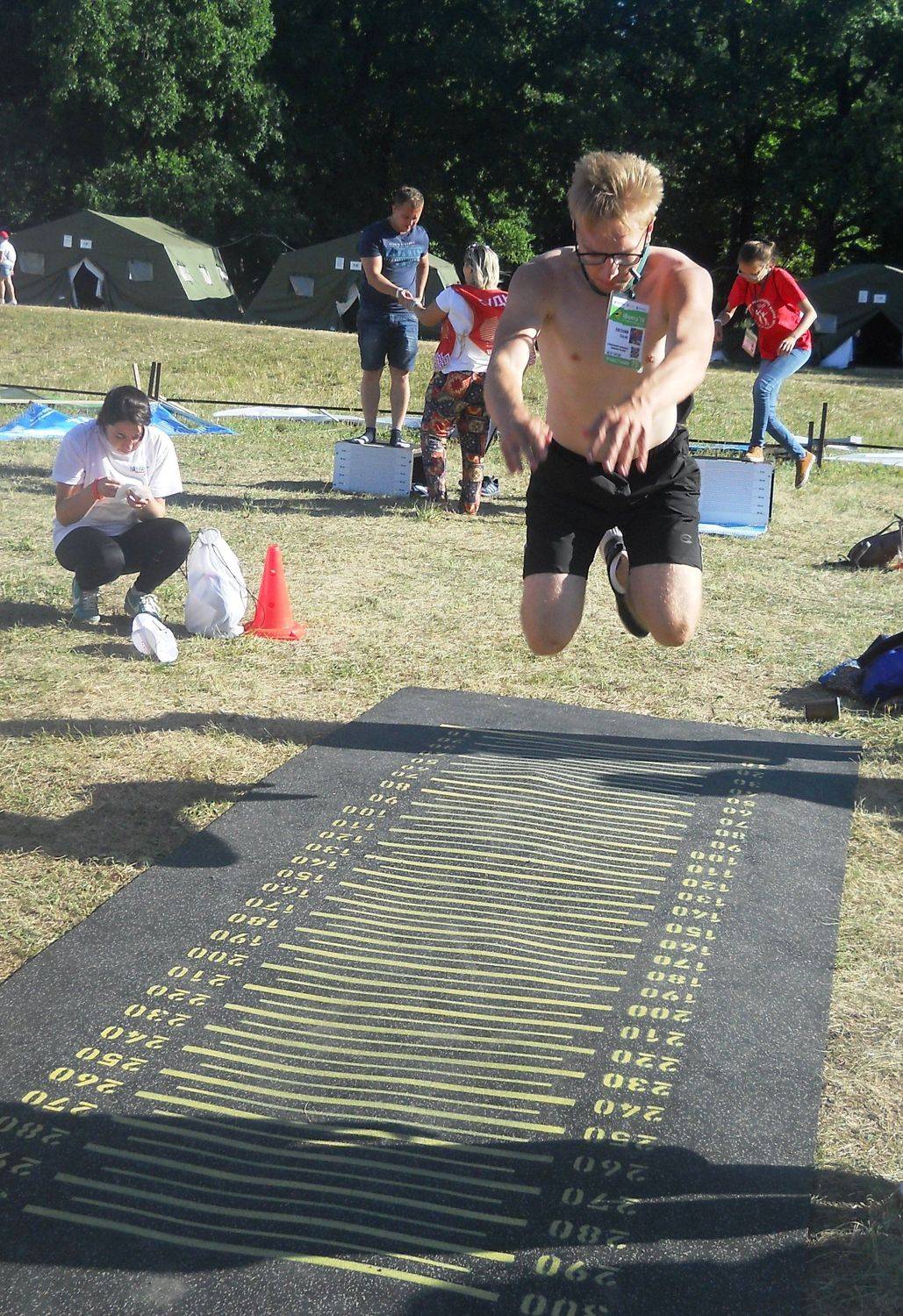 Photo #3909767