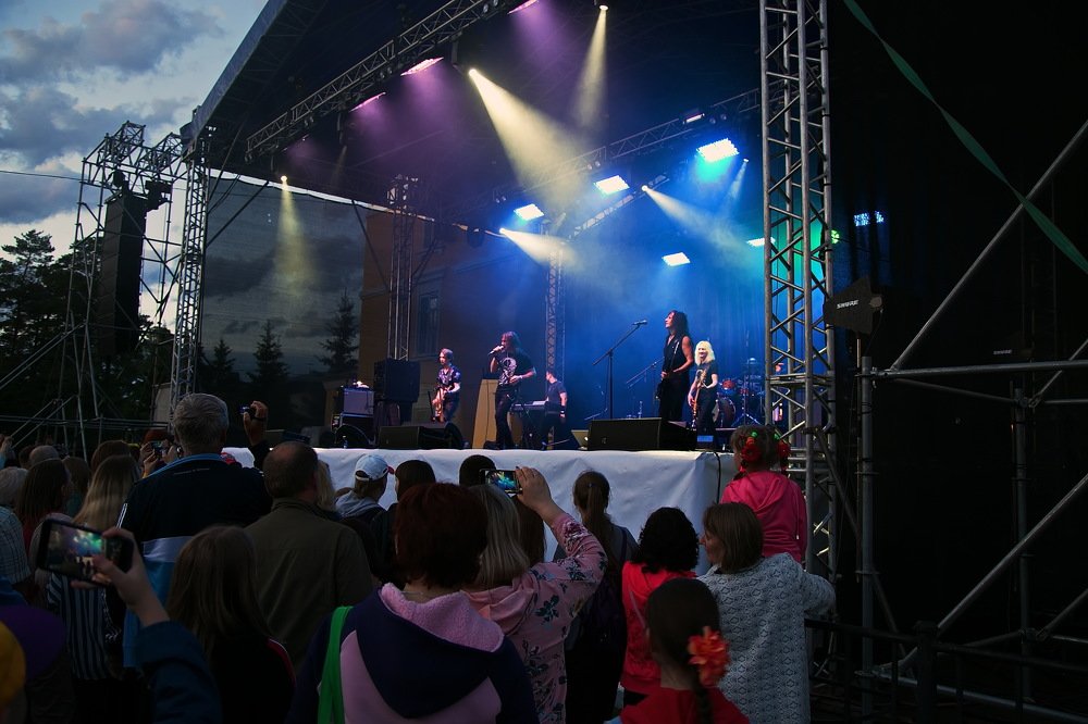 В.И.А. ЗЕМЛЯНЕ