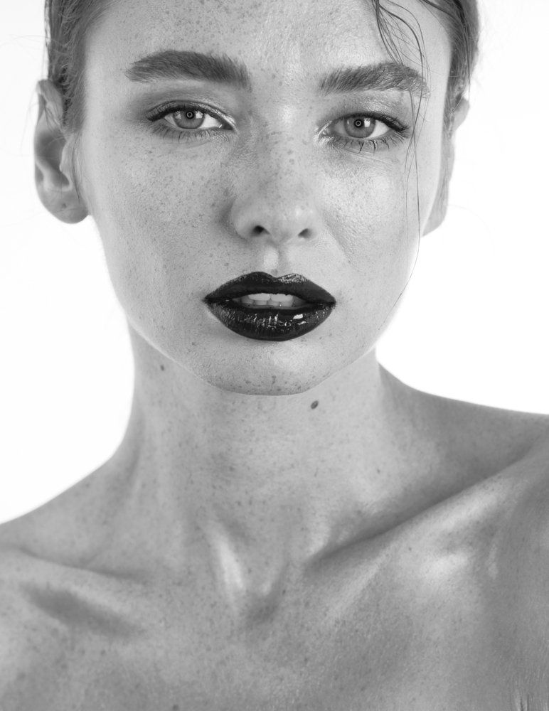 Photograph by Dogu Özkan