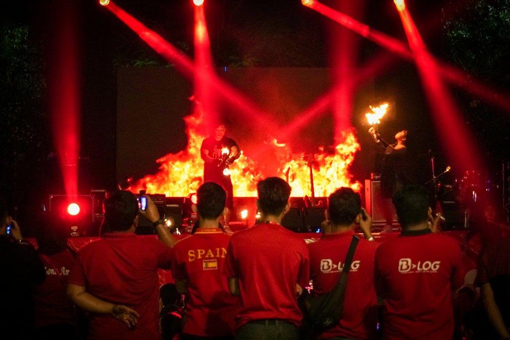 Photograph by Dian Putera