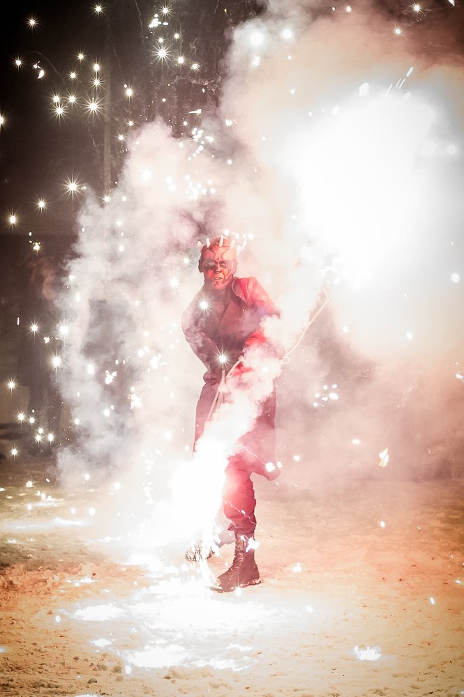 Дарт Молл файершоу