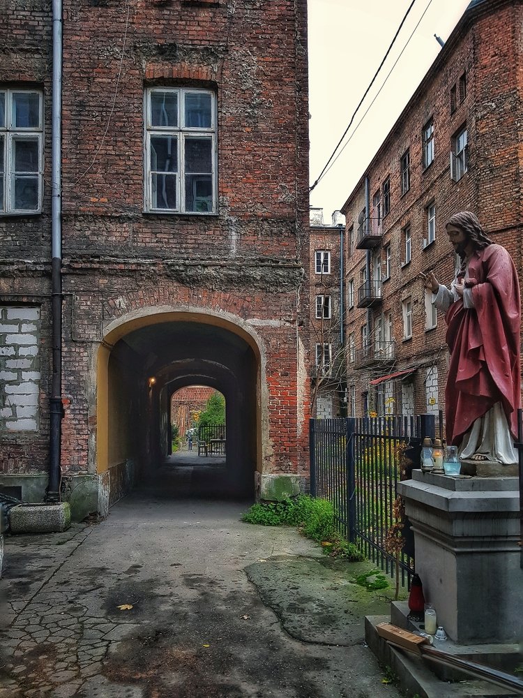 Photograph by Marcin Sokolowski - maarew