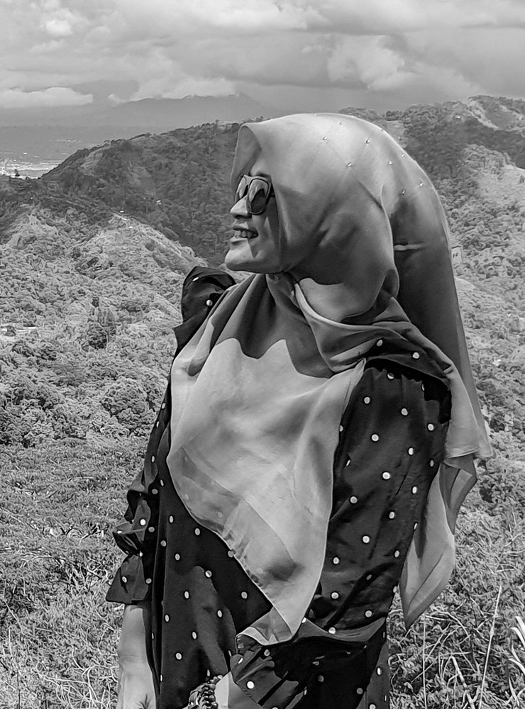 Photograph by Albert Maramis