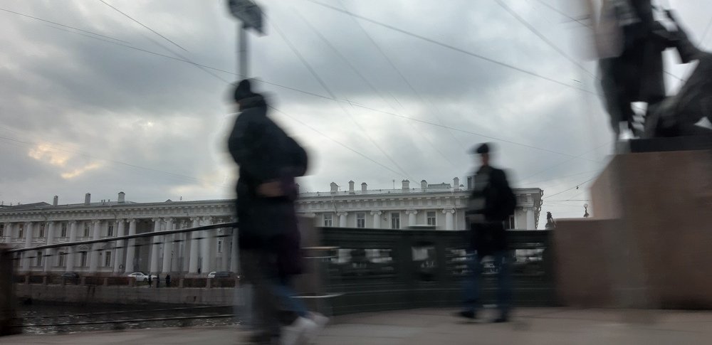 Хмурый день