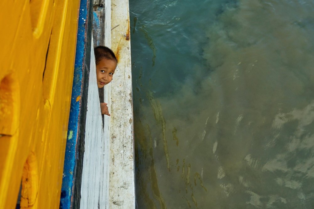 travel across the sea