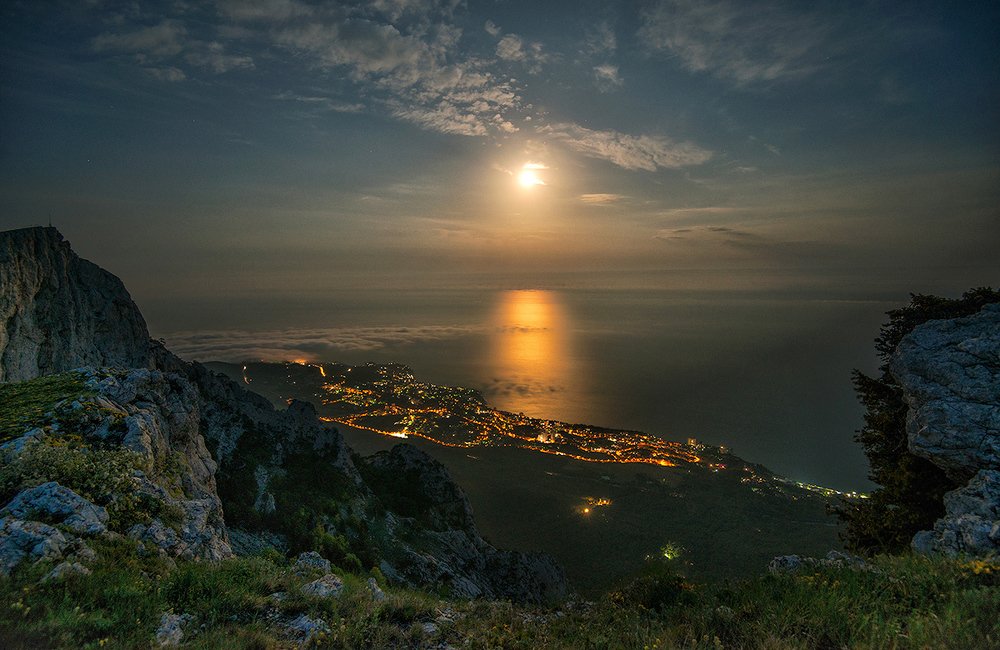 Photograph by АНАТОЛИЙ ДОВЫДЕНКО