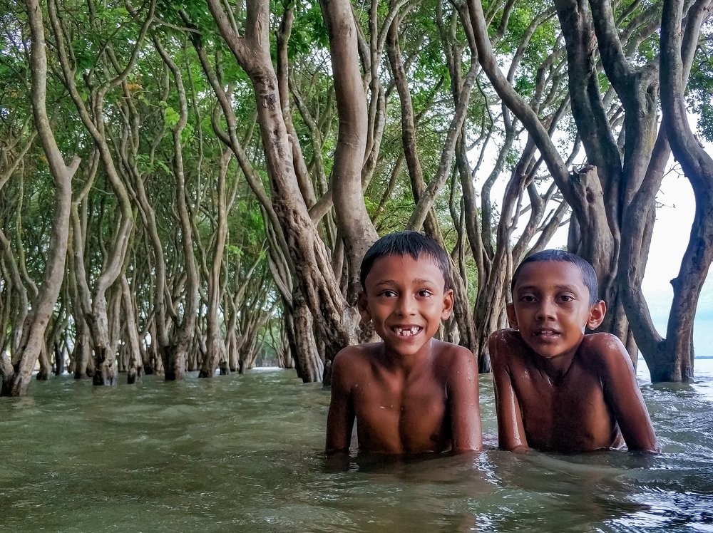 Life in a Haor (Water land)