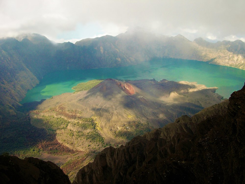 Mt. Rinjani 3,726 MASL