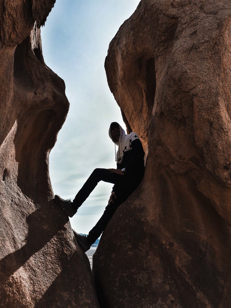 Photograph by Amirhossein Shahrakizad