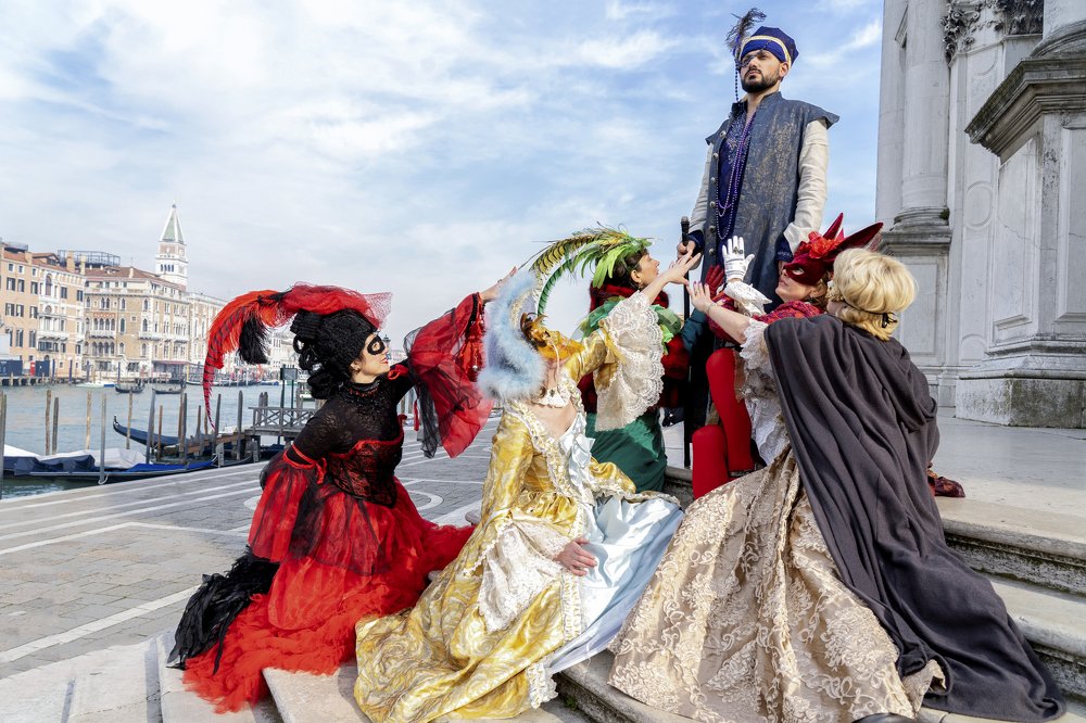 Photograph by Igor Serdyukov