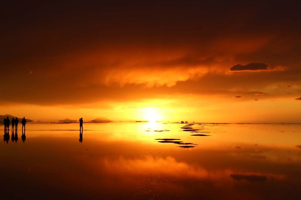 Ocaso en Salar de Uyuni