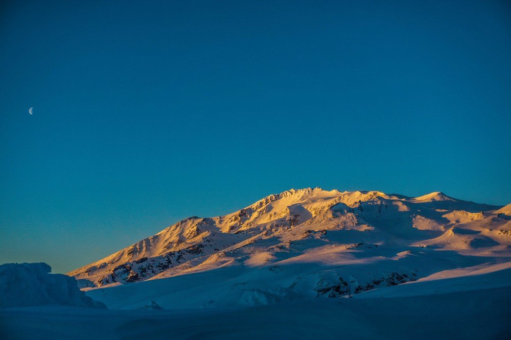 Photograph by Serg Ra