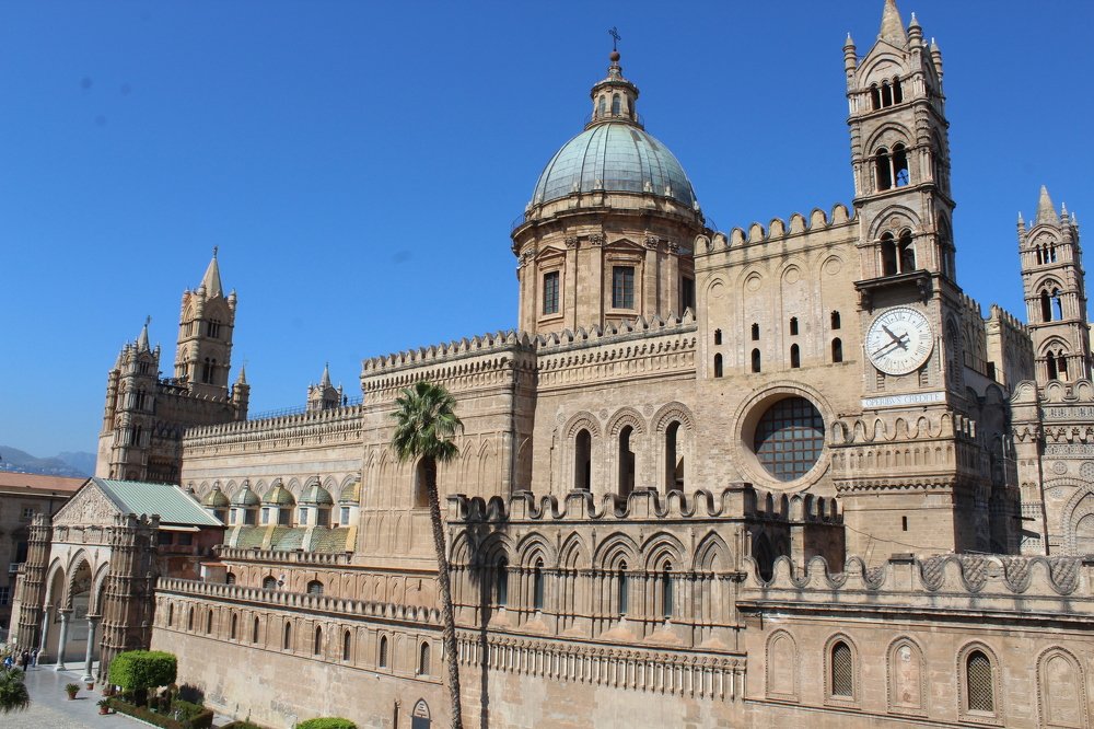 Photograph by Mirko Valenti