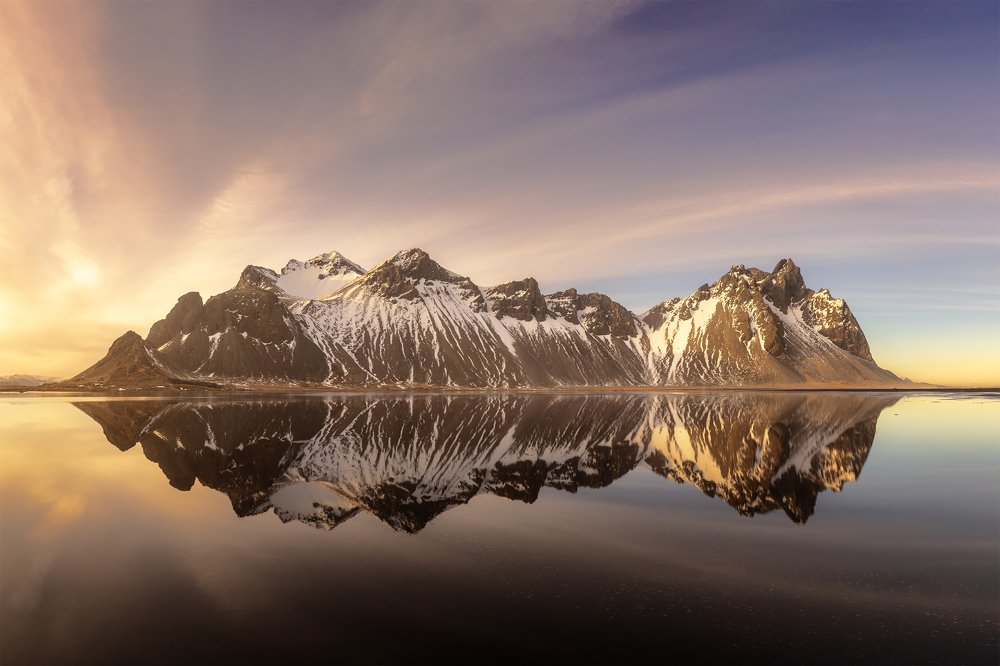 Vestrahorn reflection.
